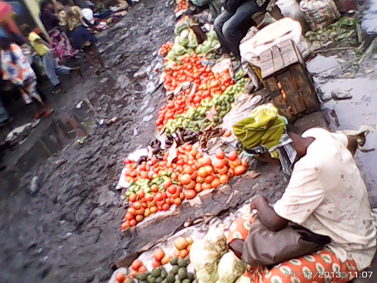 Article : Le retour de la pluie, les rivières de kinshasa cimetière à bébés et poubelles publiques