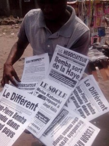 Article : Kinshasa : à défaut d’informations fiables, on prend les rumeurs pour vraies